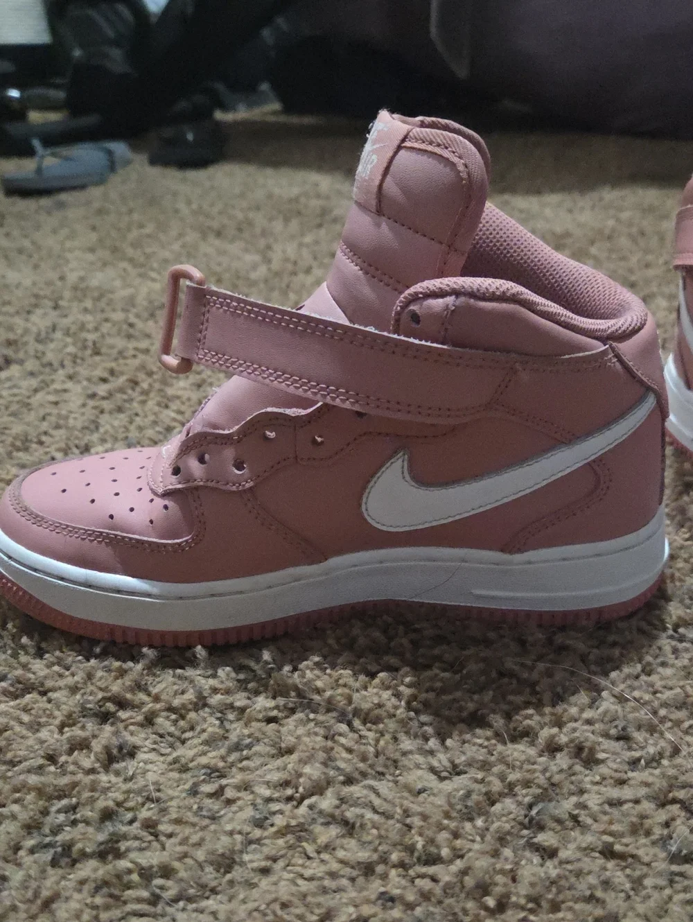 Nike Kids Pink and White Air Force 1 High-Top Sneakers